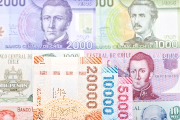 Dinero rumano un trasfondo empresarial