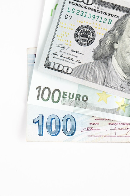 Dinheiro e moeda Multi Euro Dolar Diferentes tipos de notas de nova geração bitcoin lira turca