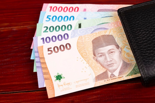 Dinheiro indonésio nova série de notas na carteira