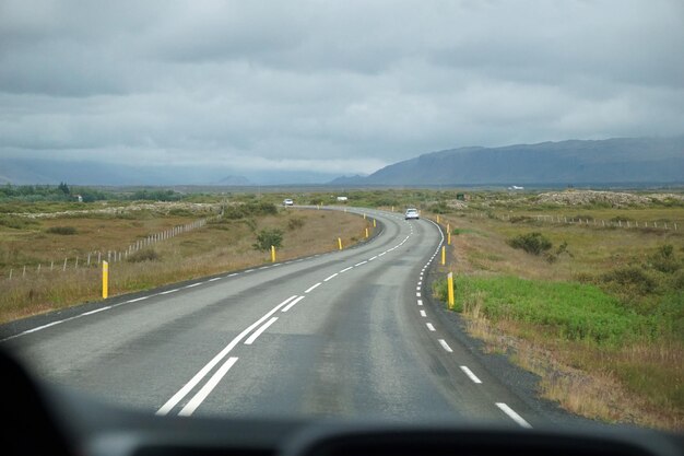 Dirigindo um carro perspectiva de um motorista