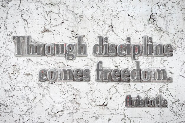 Disciplina liberdade Aristóteles