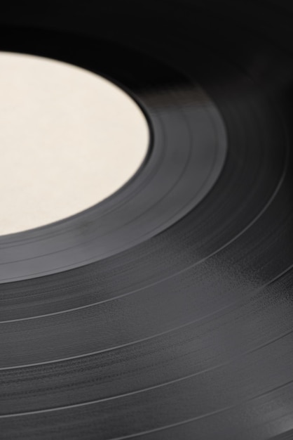 Disco de vinil LP com etiqueta branca em branco