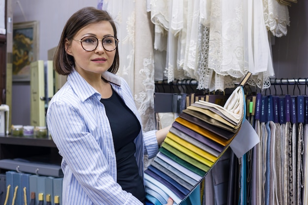 Diseñadora, decoradora de interiores, dueña de tienda