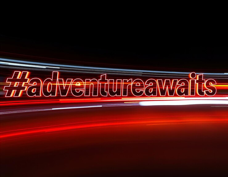 Foto diseño artístico del hashtag aventura espera con letras en negrita aventureras