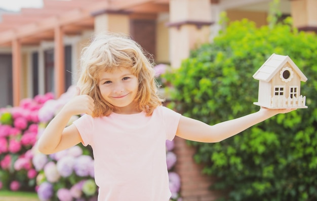 Diseño de la casa de tus sueños concepto de vivienda para niños