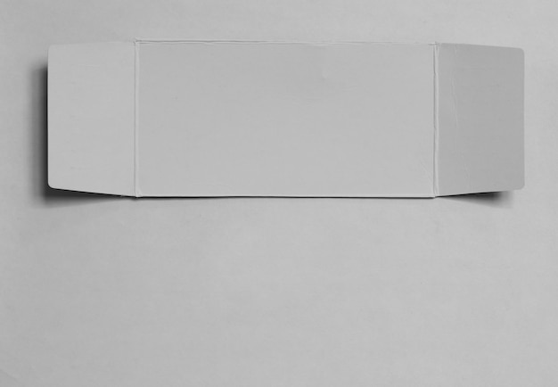 Diseño de espacio de papel rasgado con fondo texturizado