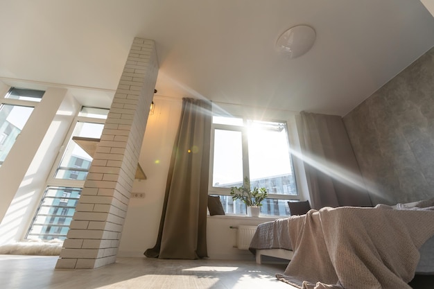 Diseño de interiores: dormitorio grande y moderno