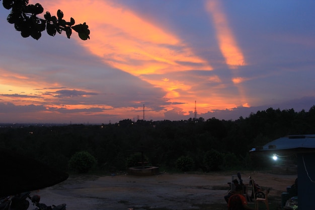 Disfruta del atardecer al aire libre