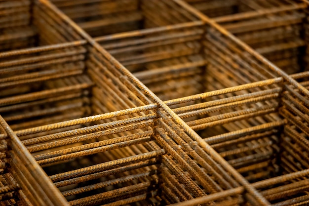 Disparo de fotograma completo de estructura metálica oxidada