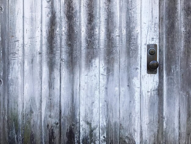 Foto disparo de fotograma completo de puerta de madera