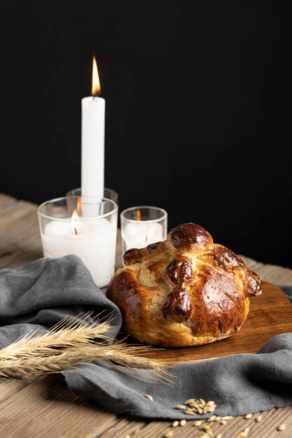 Foto disposición del pan tradicional de los muertos