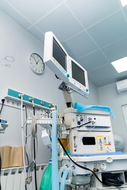 Dispositivos hospitalares modernos para cirurgia Equipamento profissional de cirurgia em sala estéril leve