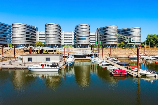 Distrito do porto de innenhafen em duisburg