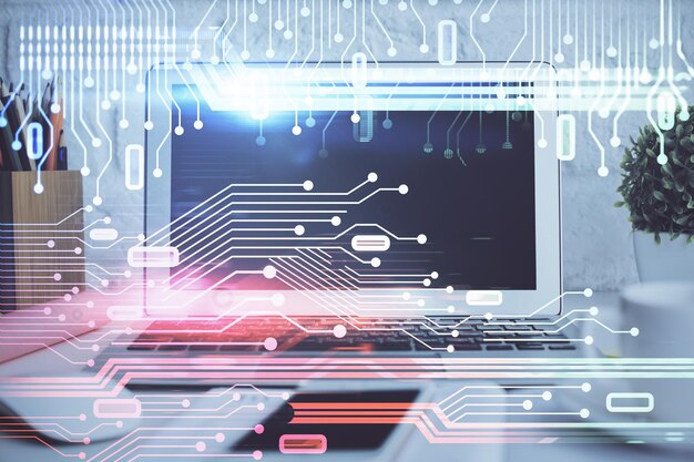 Doble exposición del escritorio con computadora personal en el fondo y dibujo de tema tecnológico Concepto de Bigdata