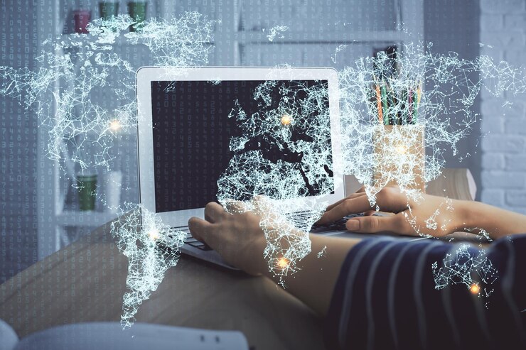 Foto doble exposición de manos de mujer escribiendo en computadora y tema de red social holograma dibujo concepto de medios de personas