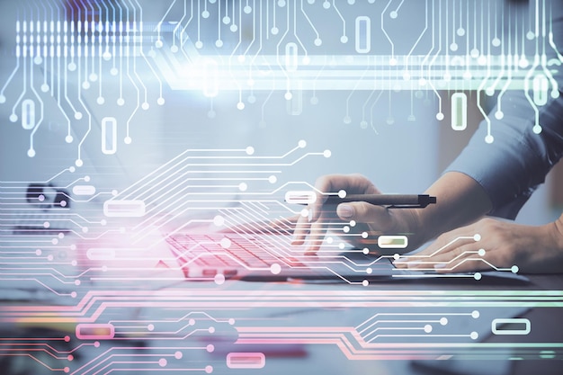 Doble exposición de manos de mujeres trabajando en computadora y dibujo de hologramas de temas de datos Concepto técnico