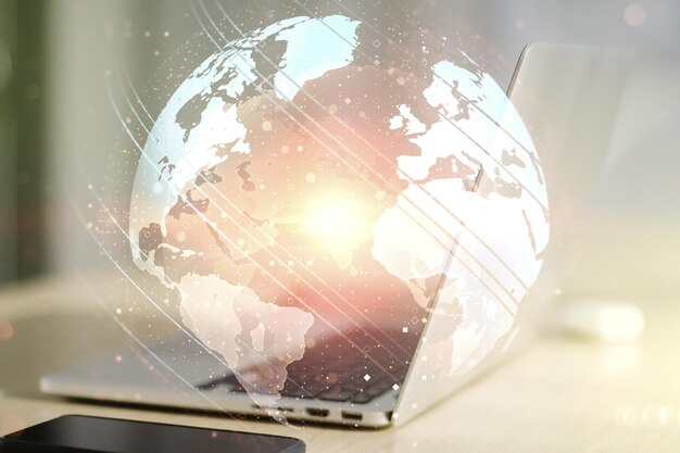 Doble exposición del mapa mundial digital abstracto sobre el fondo de la computadora, big data y concepto blockchain
