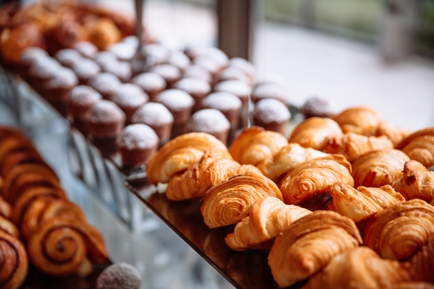 Doces, croissants e muffins