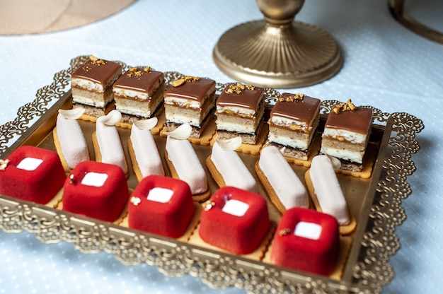 Doces de casamento em barra de chocolate