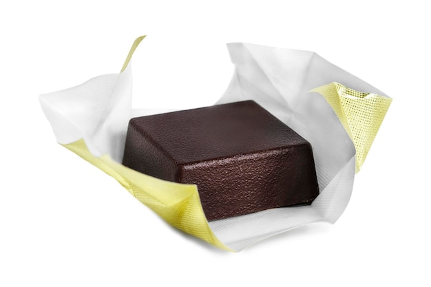 Doces de chocolate isolados