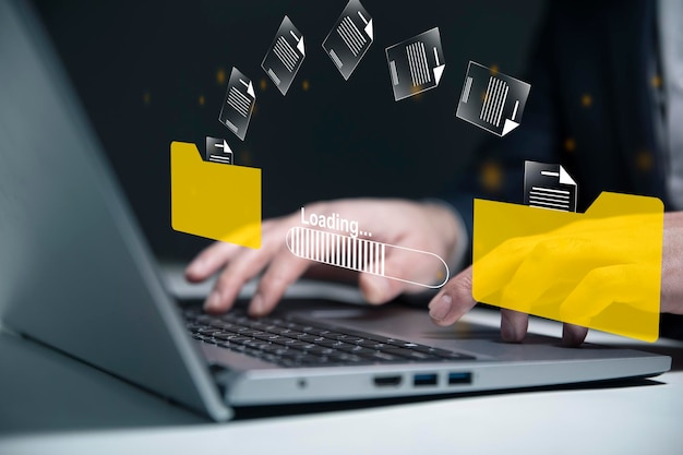 documento para enviar archivo entre carpetas en el concepto de negocio de Internet