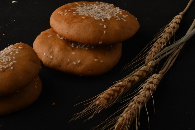 Doçura oriental tradicional feita de farinha e melaço