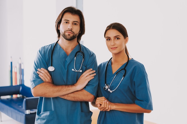 Foto doktor nurse oder chirurg medical staff in der klinik.