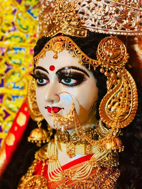 Ídolo de Durga durante o Festival Durga Puja na Índia gerado pelo Leanardo AI