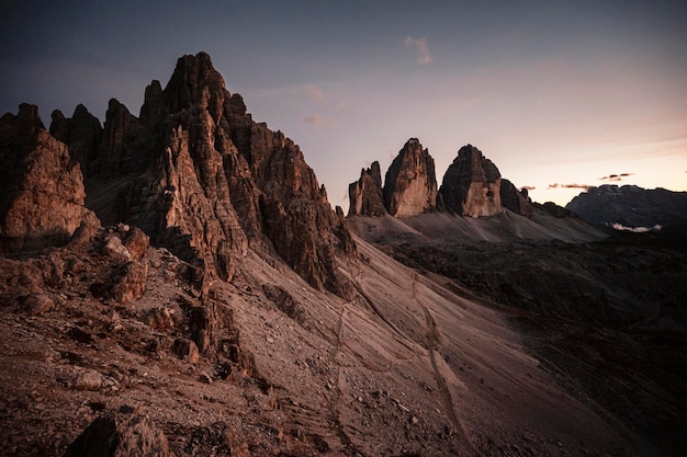 Dolomitas Tres Picos de Lavaredo Dolomitas italianos con los famosos Tres Picos de Lavaredo Tre Cime Tirol del Sur Italia