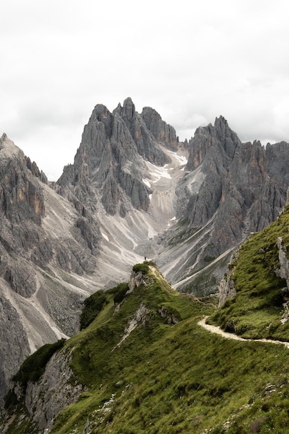 Foto dolomiti cadini di misurina-gruppenlandschaft in den italienischen alpen