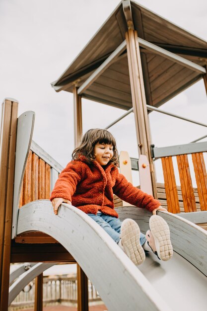 Un domingo de invierno con mi hija de 4 años en el parque