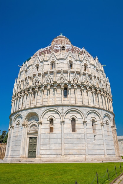 Domplatz (Piazza del Duomo), Pisa-Stadt im Stadtzentrum gelegenes Skyline-Stadtbild von Italien. Berühmte Reiseattraktion