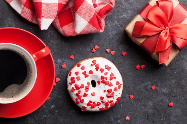 Donut café y caja de regalo.