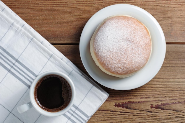 Donut y café