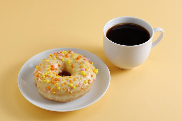 Donut e café