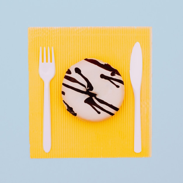 Foto donut-fastfood. surreale modekunst