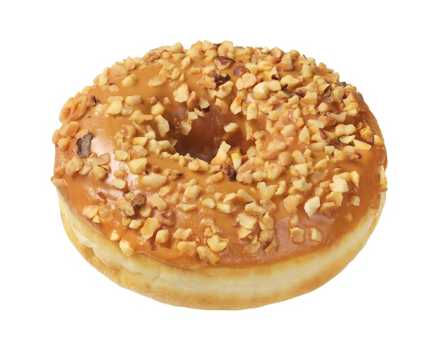 Donut marrón caramelizado con nueces aisladas en blanco