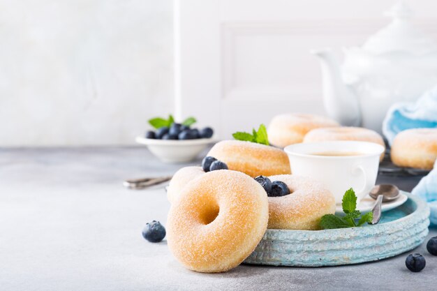 Donuts caseiros com açúcar