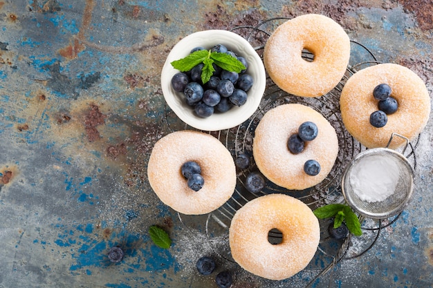 Donuts caseiros com açúcar