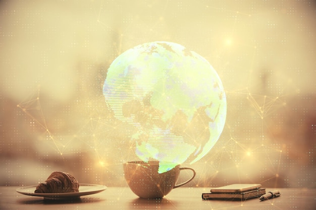 Doppelbelichtung des Hologramms zum Thema soziales Netzwerk über dem Hintergrund einer Kaffeetasse im Büro. Konzept der Menschenverbindung