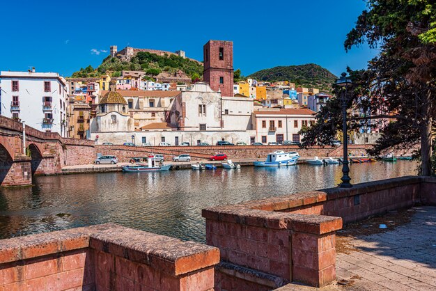 Dorf von Bosa in Sardinien