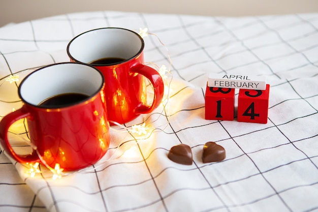 Dos tazas de café para el día de san valentín.