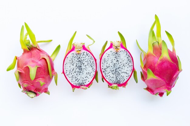 Foto drachefrucht, pitaya getrennt auf weiß.