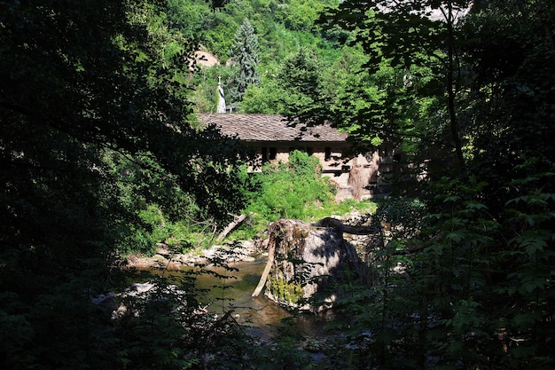 Dryanovo ist ein altes Kloster in Bulgarien