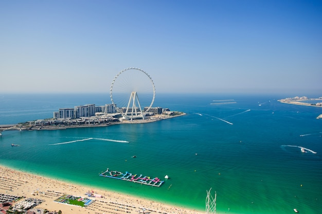 DUBAI, Emirados Árabes Unidos. DEZEMBRO DE 25 DE 2020 Vista da ilha da água azul, JBR.