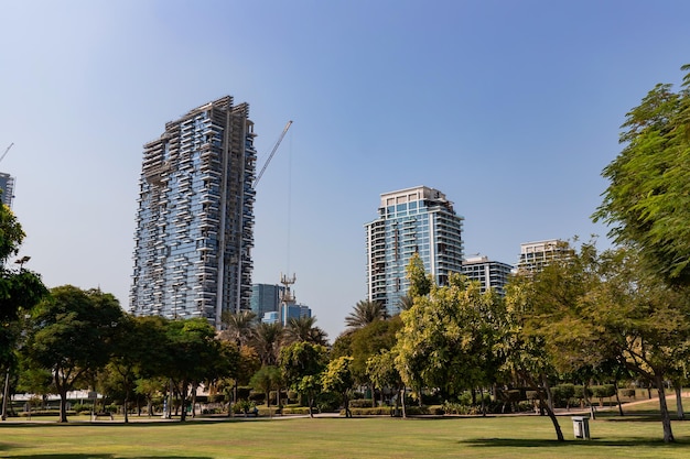 DUBAI EMIRATOS ÁRABES UNIDOS 08 de noviembre de 2021 el territorio del Parque Zabeel cerca del museo Dubai Frame