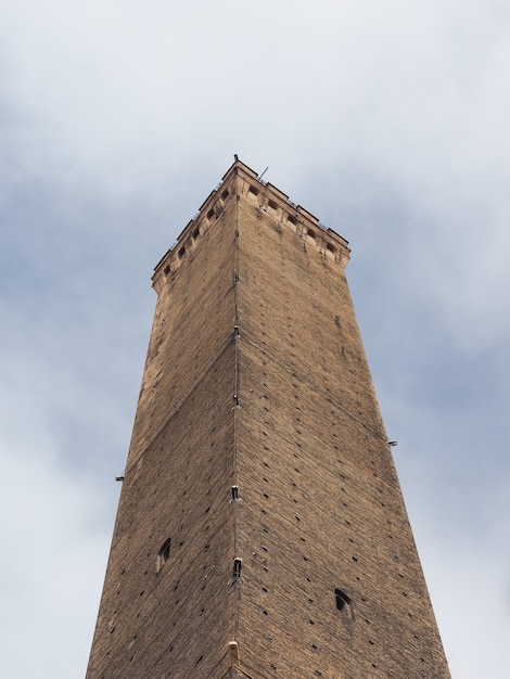 Due torri (dos torres) en Bolonia