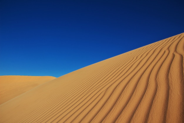 Dünen in der Sahara im Herzen Afrikas