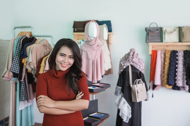 Dueño de una pequeña tienda de moda