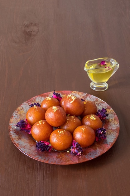 Dulce tradicional indio Gulab Jamun